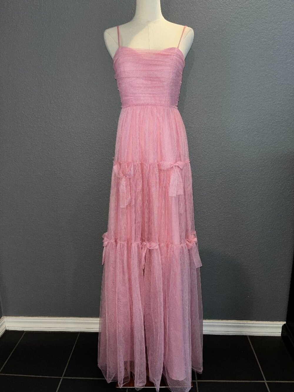 REVELRY Eloise Tulle Bow Formal Girlie Maxi Prom Dress Perfect Pink EUC 4 Tall